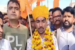 Ram Singh Will travel to ayodhya by foot