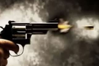 COP SHOOTS WIFE 2 CHILDREN BEFORE KILLING SELF IN TELANGANA