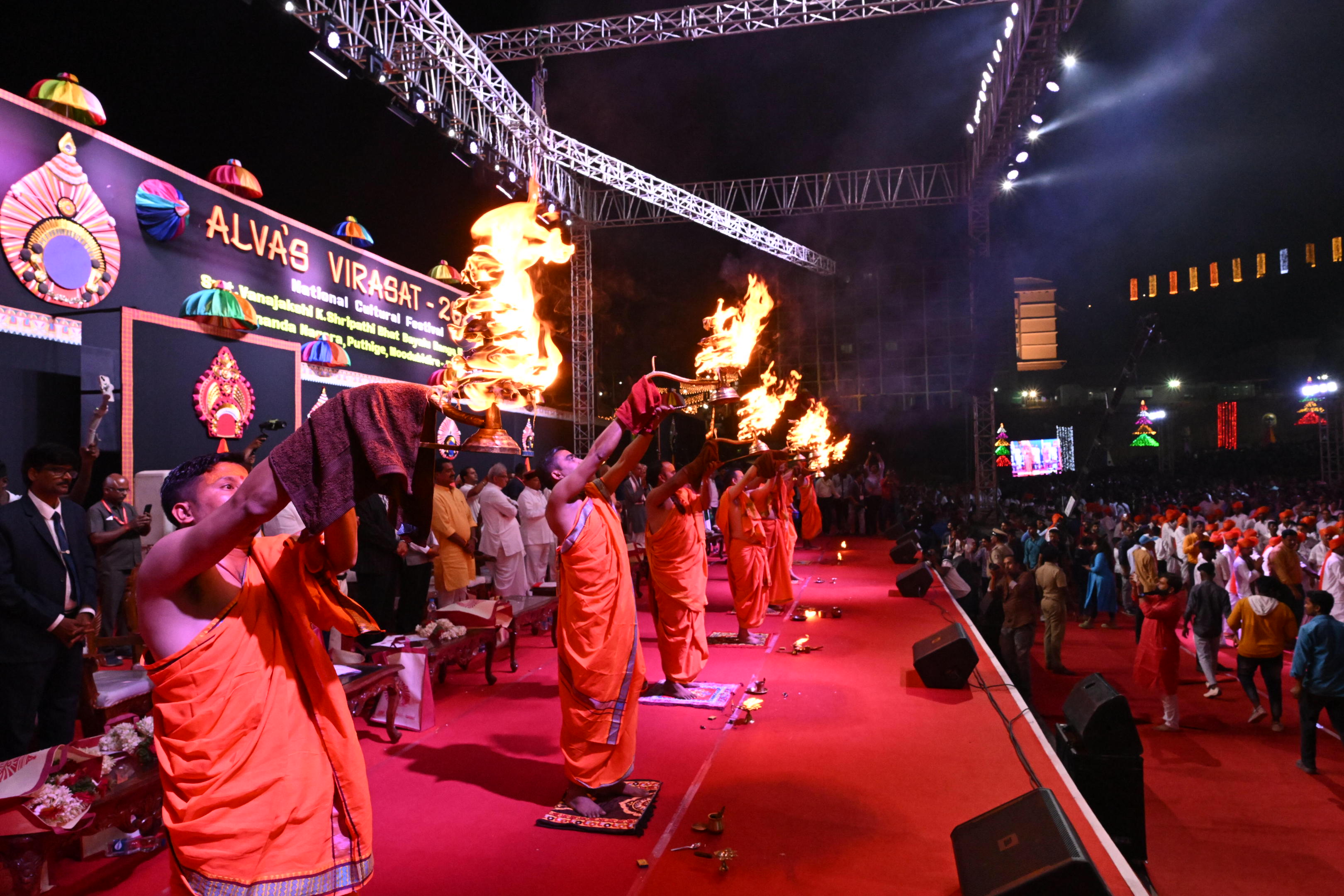 ಆಳ್ವಾಸ್​ ವಿರಾಸತ್ ಸಾಂಸ್ಕೃತಿಕ ಕಾರ್ಯಕ್ರಮ