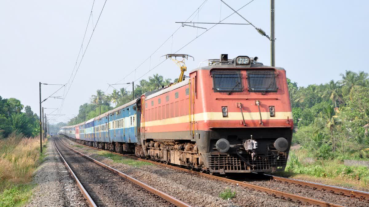 indian railways canceled 18 trains february up irctc news.