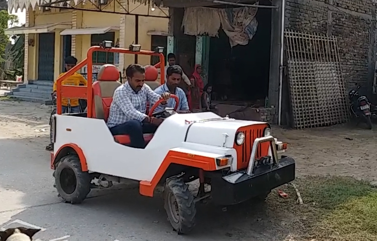 ಬೈಕ್‌ ಇಂಜಿನ್‌ನಿಂದ ಕ್ಲಾಸಿಕ್ ಜೀಪ್ ಸಿದ್ಧಪಡಿಸಿದ ಮೆಕ್ಯಾನಿಕ್​