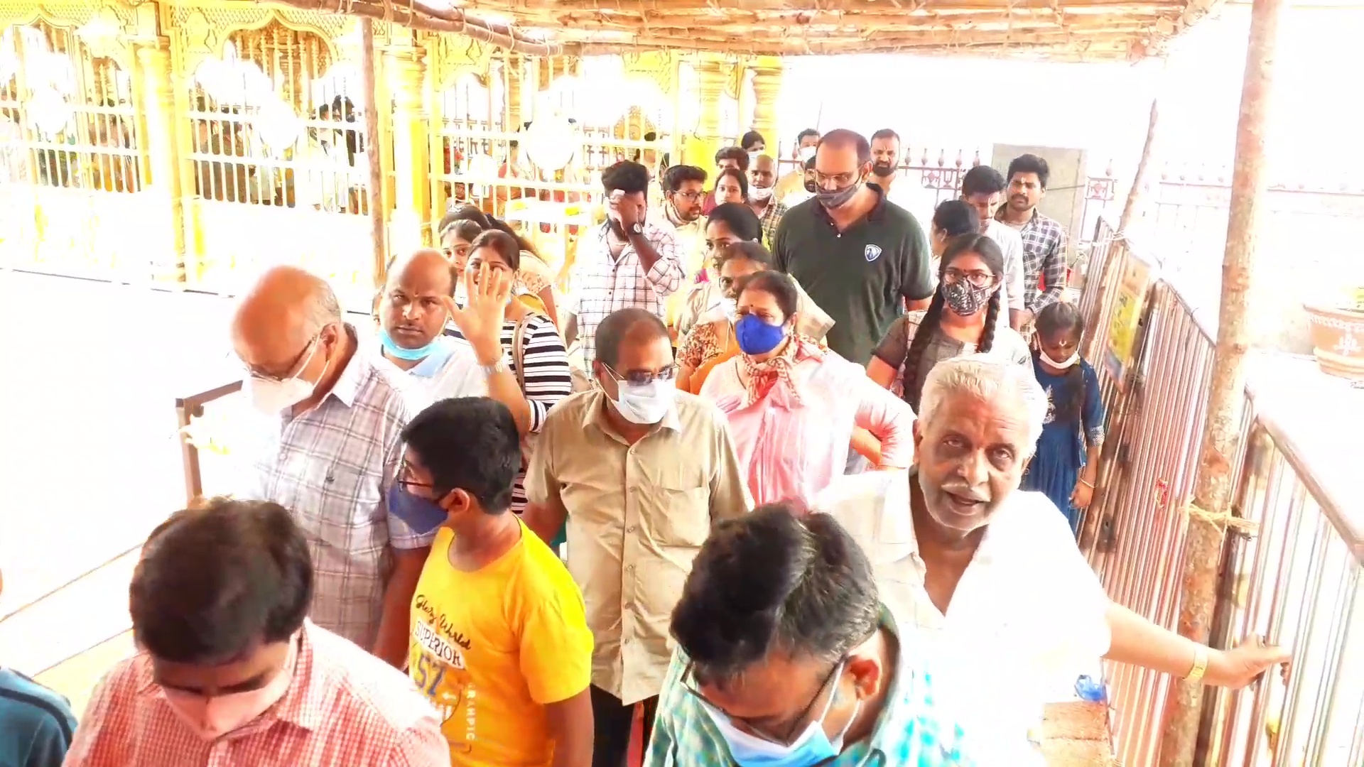 Devotees in culines