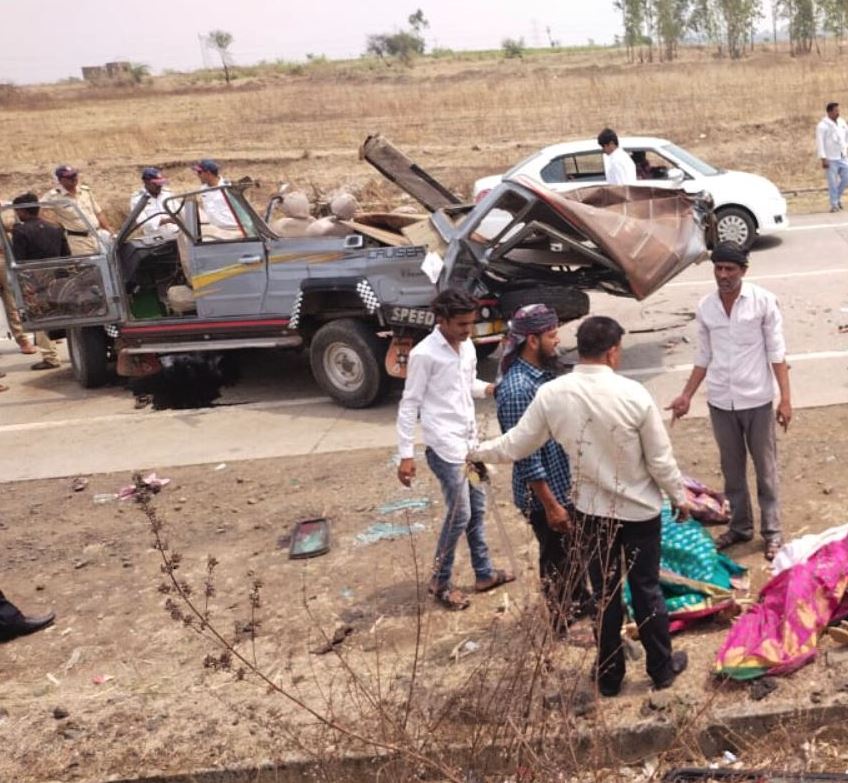 କ୍ରୁଜରକୁ ଧକ୍କା ଦେଲା ଟ୍ରକ, ସାତ ମୃତ. ୧୧ ଆହତ