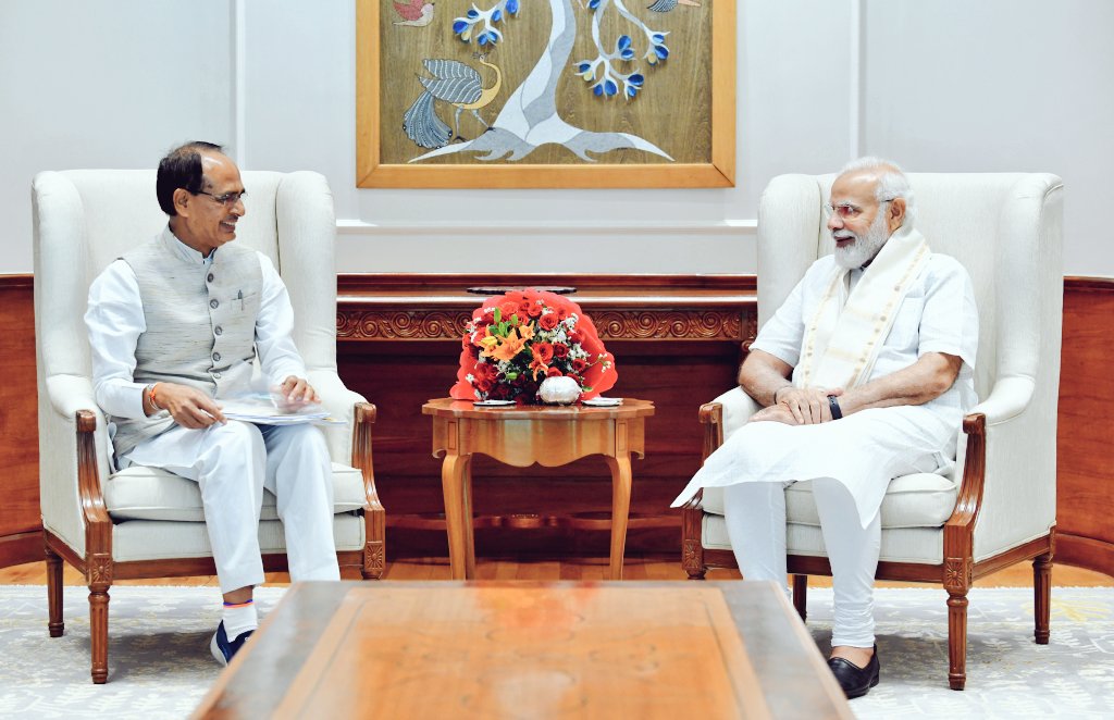 PM Modi and Shivraj Singh meeting Political analysis of MP politics