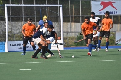 U-17 women's football team  India's women's football team  Republican Sports Club  SAIL Hockey Academy  Madhya Pradesh  Football Match  Sports News  Jamshedpur camp  जमशेदपुर कैंप  भारतीय अंडर-17 महिला फुटबॉल टीम  फुटबॉल मैच  रिपब्लिकन स्पोर्ट्स क्लब  सेल हॉकी अकादमी  मध्य प्रदेश