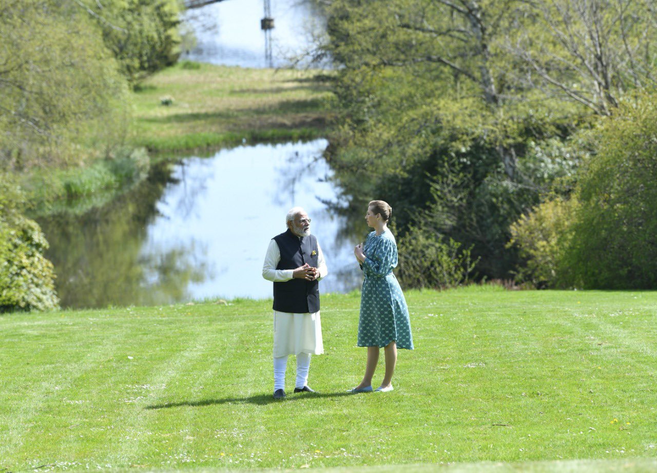 PM Modi attends dinner at Danish monarch's palace