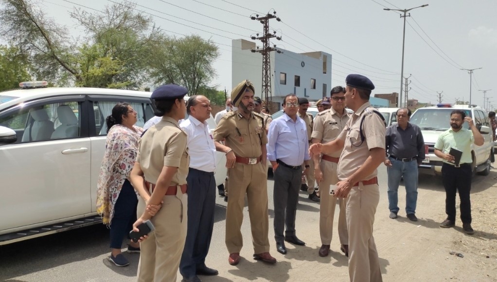 Police force posted in Sanganer town