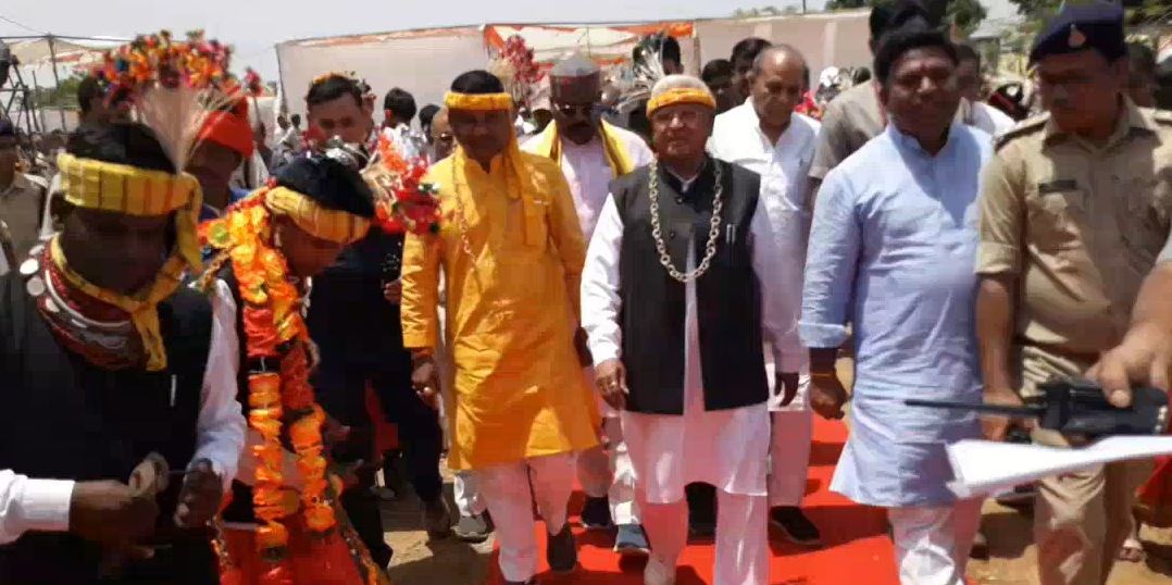 mp Governor Mangubhai Patel visit balaghat