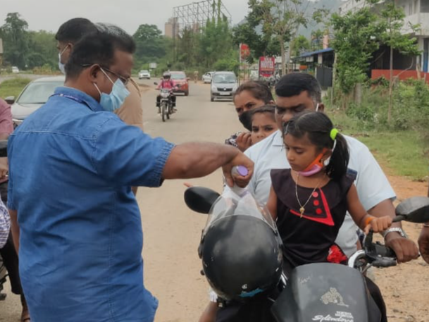 கேரளாவில் பரவி வரும் தக்காளி காய்ச்சலால் தமிழ்நாடு எல்லையில் பரிசோதனை