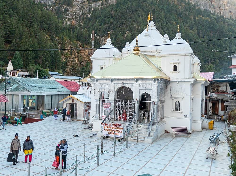 NDRF deployed for the first time in history  Chardham Yatra  Chardham Yatra casualities  Chardham Yatra safety issues  arrangements for Chardham Yatra  ഛാര്‍ധാം തീര്‍ഥാടന യാത്ര  ഛാര്‍ധാം തീര്‍ഥാടനയാത്രയിലെ സുരക്ഷ പ്രശ്‌നങ്ങള്‍  ഛാര്‍ധാം തീര്‍ഥാടന യാത്ര എന്‍ഡിആര്‍എഫ് വിന്യാസം  ഛാര്‍ധാം തീര്‍ഥാടന യാത്ര അപകട മരണങ്ങള്‍