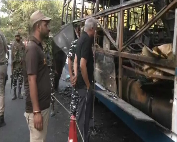 Jammu kashmir bus fire