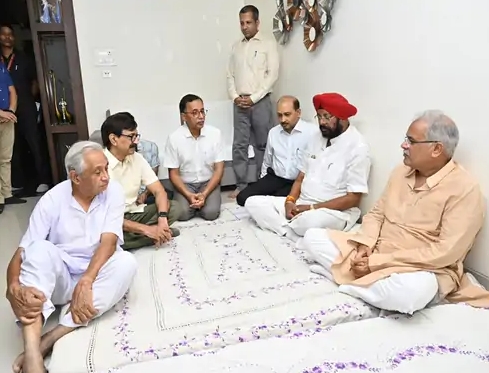 cm met family members of gk panda