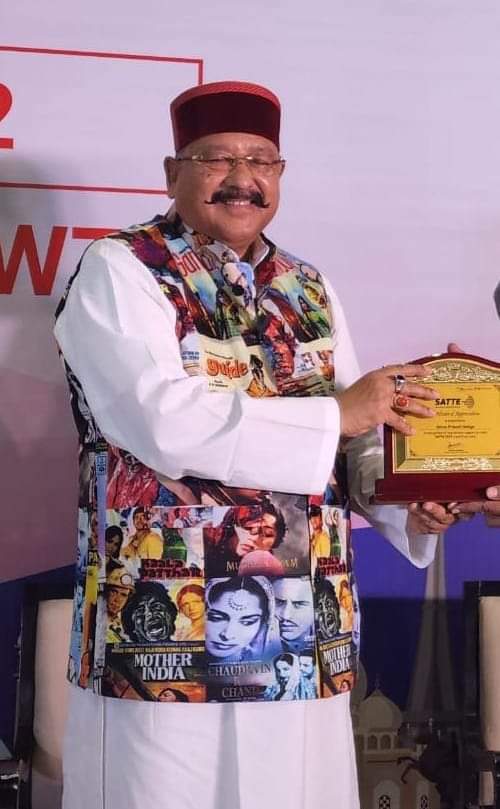 fashion of satpal maharaj