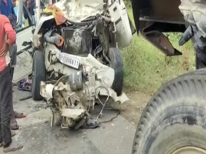 UP Road Accident: 8 killed in car-truck collision in Siddharthnagar