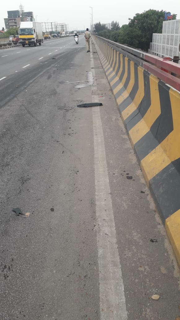 Bike rider dies in Bengaluru Airport flyover accident