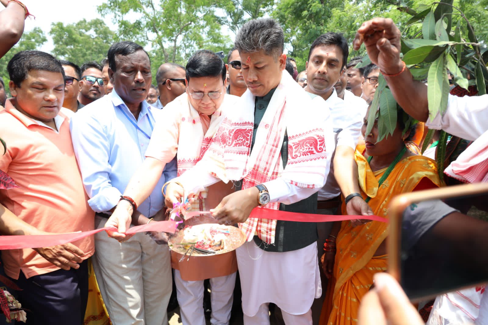 pijush-hazarika-inaugurates-newly-constructed-school-at-gohpur