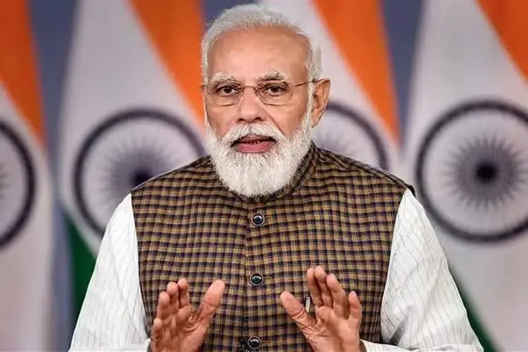 प्रधानमंत्री नरेंद्र मोदी