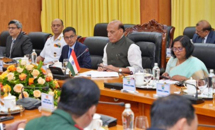 Rajnath Singh holds defence talks with Vietnamese counterpart