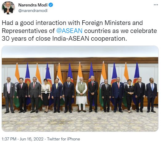 PM Modi interacts with representatives of ASEAN countries