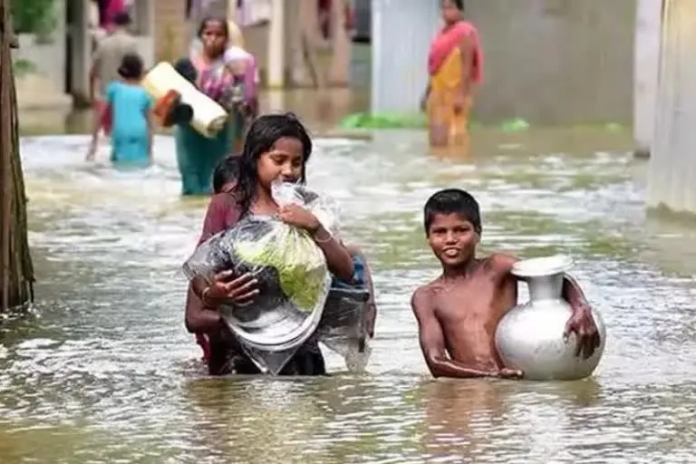 Assam Flood: ଗଲାଣି ୫୪ ଜୀବନ, ୧୮ ଲକ୍ଷରୁ ଊର୍ଦ୍ଧ୍ବ ଲୋକ ପ୍ରଭାବିତ