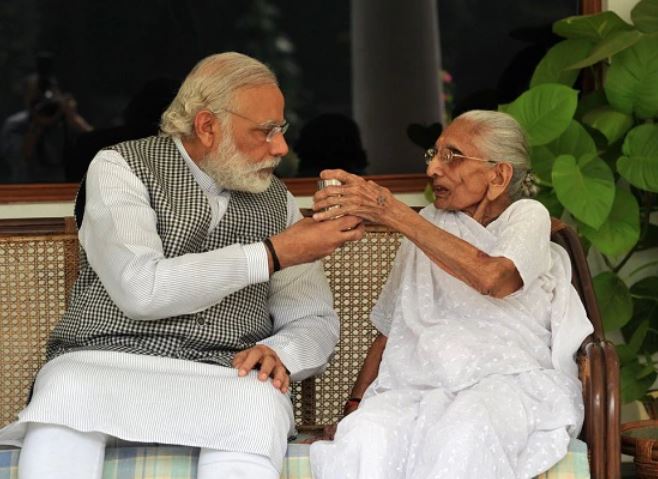 PM Modi writes blog dedicated to his mother on her birthday