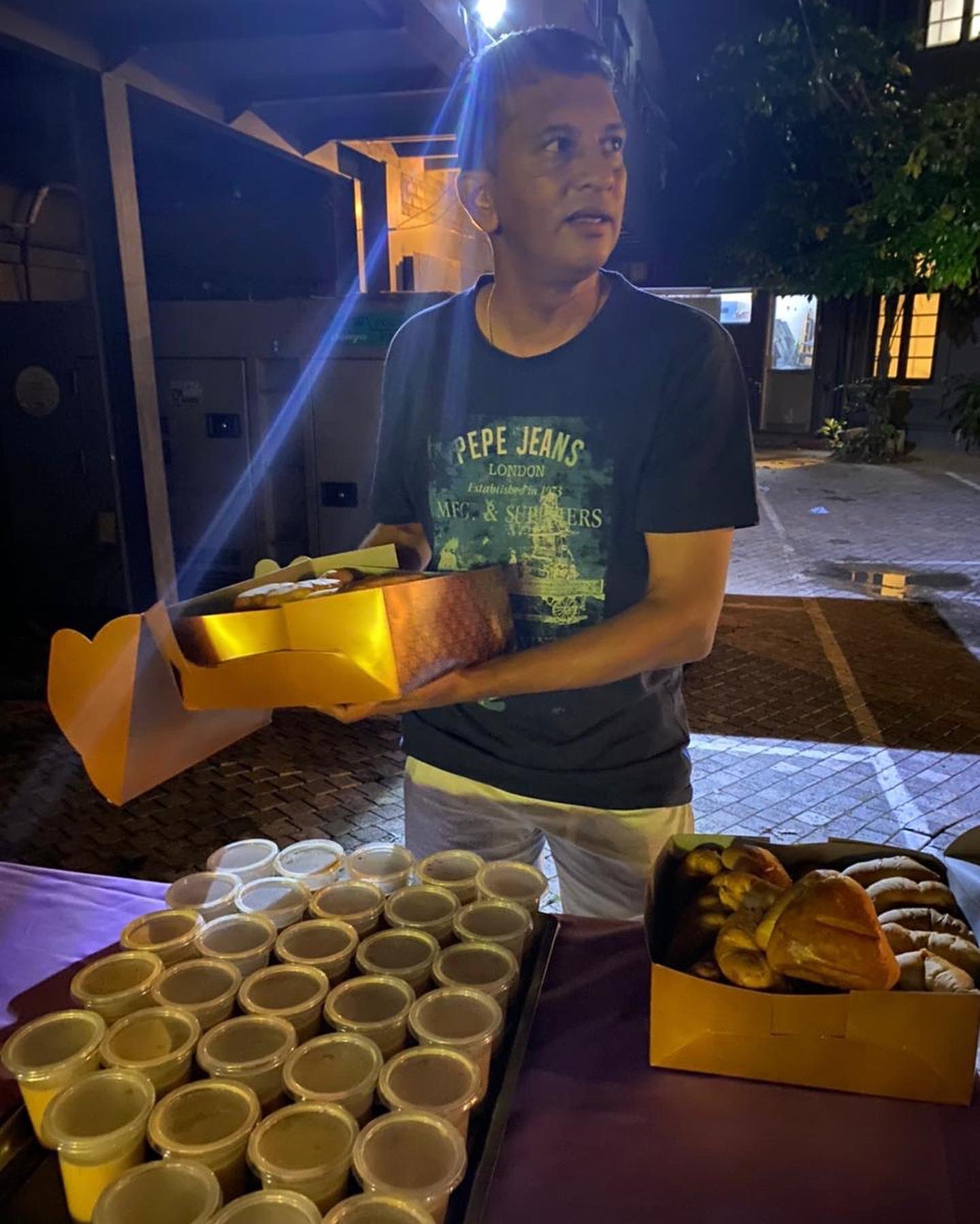 Former cricketer serves tea, buns amid fuel shortage in Sri Lanka