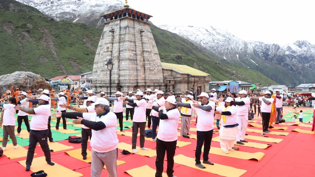 Yoga session in Kedarnath Dham