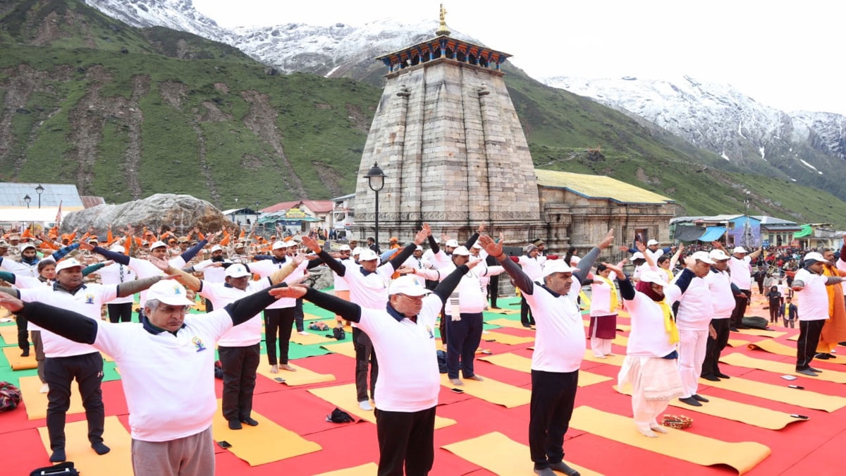 Yoga session in Kedarnath Dham