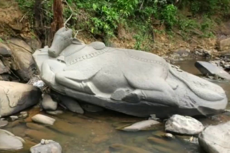 Nandi in Sahasralinga