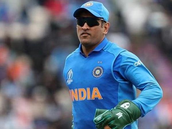 Dhoni