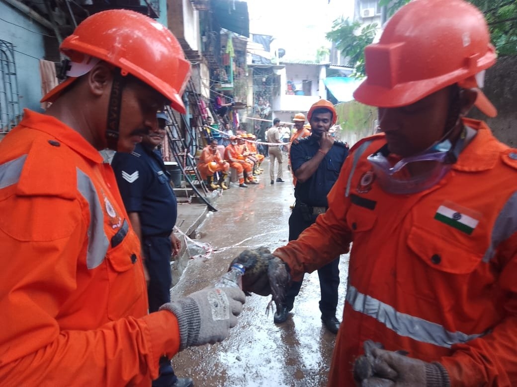 Kurla Building Collapse