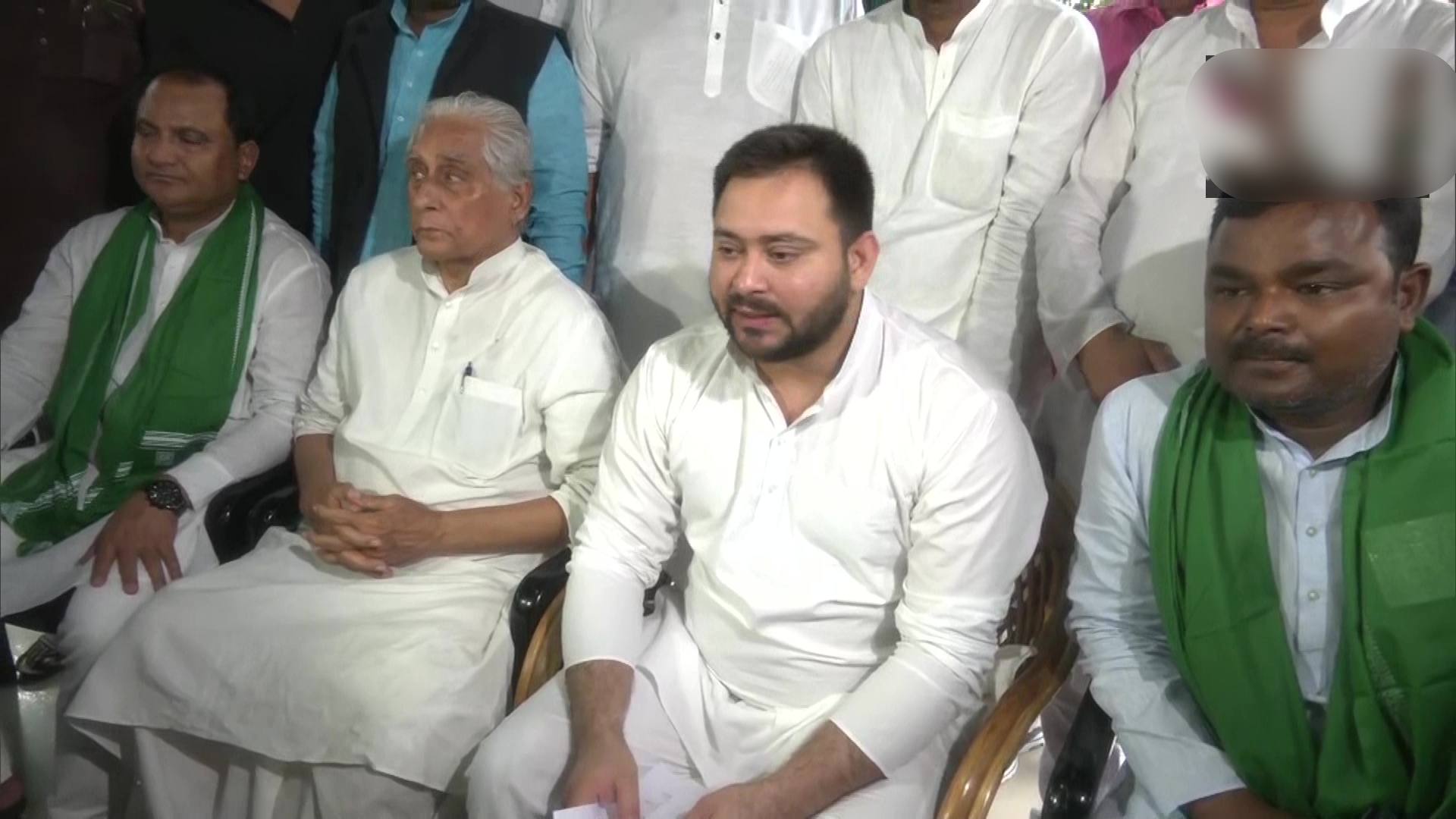 Four AIMIM MLA joined RJD