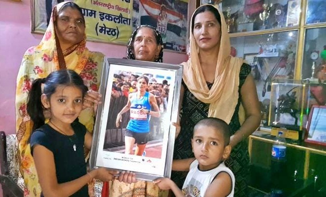 Athletics  Sound running meet 2022  Parul Choudhary  national record in 3000m  Los Angeles  पारूल चौधरी  भारतीय धाविका  राष्ट्रीय रिकॉर्ड  महिला 3000 मीटर स्पर्धा  साउंड रनिंग मीट