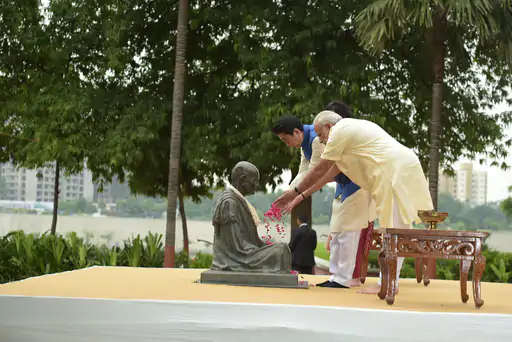 pm modi and shinzo abe