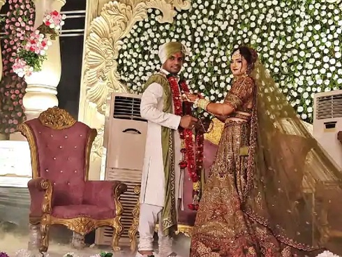 saweety boora  Deepak Hooda  Wedding  Who is Deepak Hooda  Who is Saweety Boora  saweety boora News today  saweety boora Ki Shadi photos  saweety boora marriage updates  saweety boora marriage photos  saweety boora wedding video  saweety boora wedding venue  Deepak Hooda marriage news  कबड्डी खिलाड़ी दीपक हुड्डा न्यूज़  बाक्‍सर स्‍वीटी बूरा न्यूज़  दीपक हुड्डा की शादी  स्‍वीटी बूरा की शादी  स्‍वीटी बूरा व दीपक हुड्डा शादी  स्‍वीटी बूरा व दीपक हुड्डा शादी की तस्वीरें  स्‍वीटी बूरा व दीपक हुड्डा शादी की वीडियो  हिसार न्यूज़