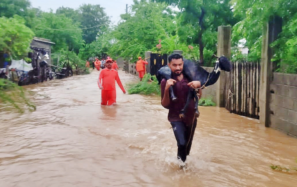 107 ઇમરજન્સી ટીમની સરાહનીય કામગીરી