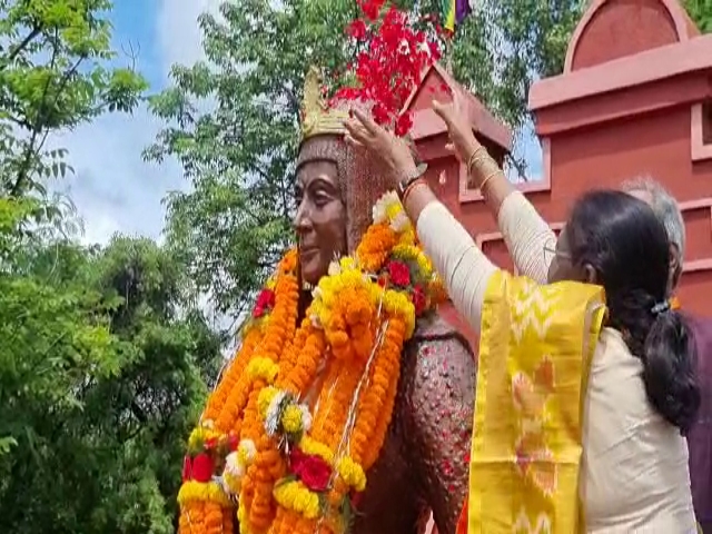 NDA presidential candidate Draupadi Murmu