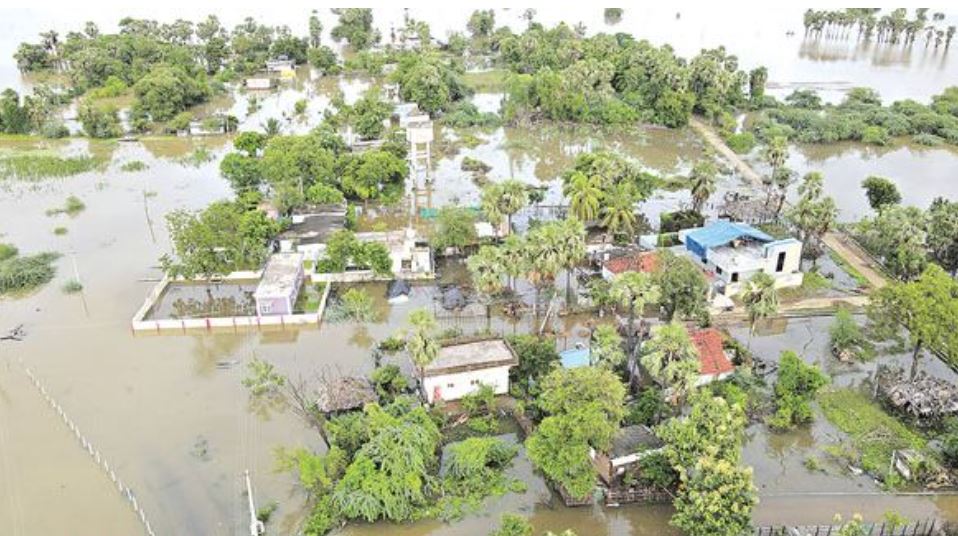 तेलंगाना में बाढ़ की तस्वीर