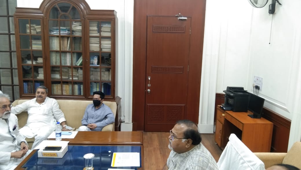 Abhishek Banerjee seen seated beside Kalyan Bandopadhyay in Bengal Assembly