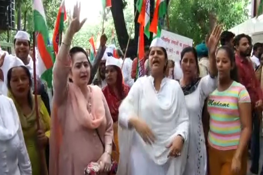 Protest over ED questioning Sonia Gandhi