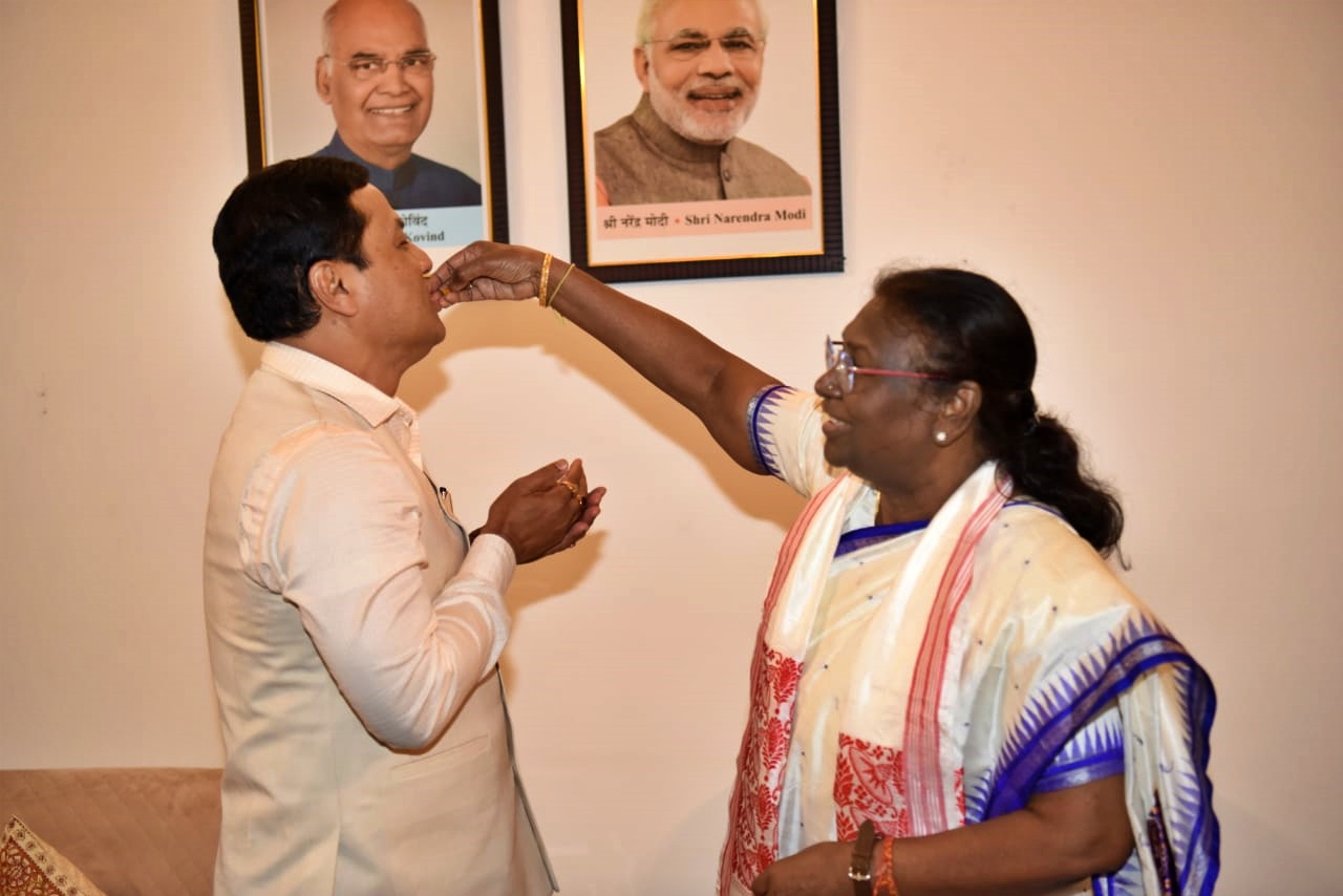 cabinet-minister-sarbananda-sonowal-met-draupodi-murmu-in-new-delhi