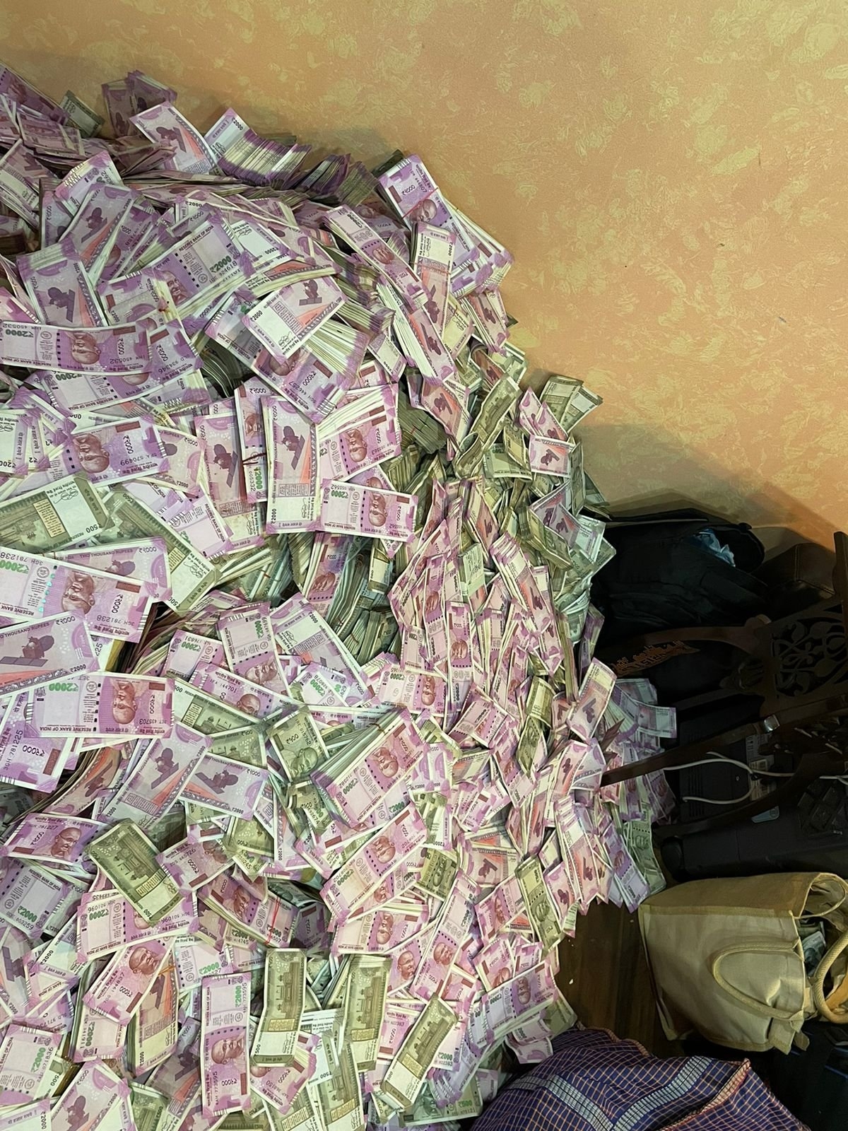 ED seized 20 crores