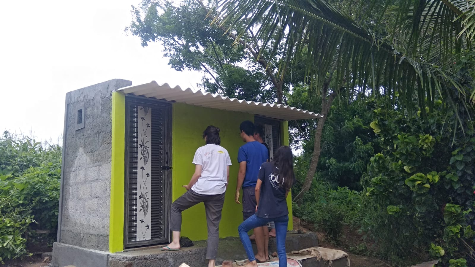 foreign-students-built-toilets-for-tribals-in-mysore