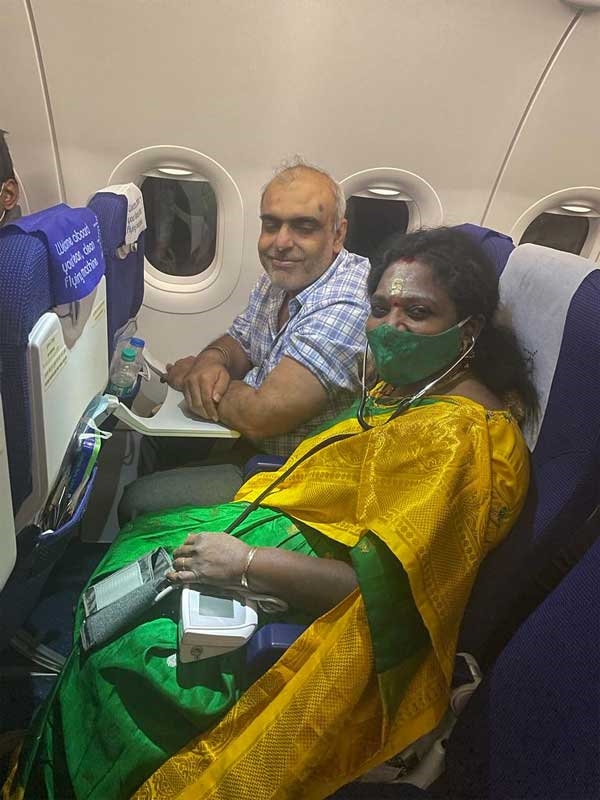 governor-tamilisai-administered-first-aid-to-a-passenger-in-flight