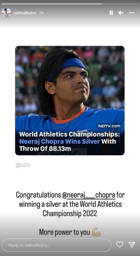 Neeraj Chopra  നീരജ് ചോപ്രയ്‌ക്ക് അഭിനന്ദനവുമായി ബോളിവുഡ് താരങ്ങൾ  നീരജ് ചോപ്ര  നീരജ് ചോപ്ര വെള്ളി മെഡൽ  ലോക അത്‌ലറ്റിക്‌സ് ചാമ്പ്യൻഷിപ്പിൽ നീരജ് ചോപ്രയ്‌ക്ക് വെള്ളി  Bollywood celebrates Neeraj Chopras win  Bollywood celebrates Neeraj Chopras win at World Championships