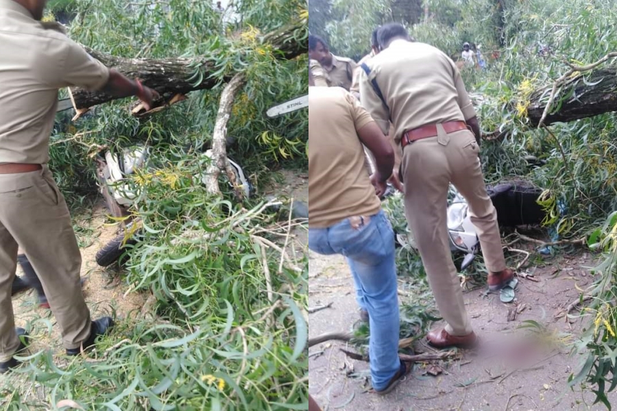 alappuzha rain updates  alappuzha rain  kuttanad rain  boat trapped in sea near thottappally  തോട്ടപ്പള്ളി കടലിൽ ബോട്ട് കുടുങ്ങി  കടലിൽ മത്സ്യബന്ധന ബോട്ട് കുടുങ്ങി  കുട്ടനാട്ടിൽ ജലനിരപ്പുയരുന്നു  ആലപ്പുഴ മഴ