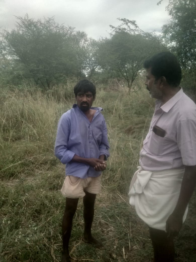 man-trapped-in-leopard-cage-at-chamarajanagar