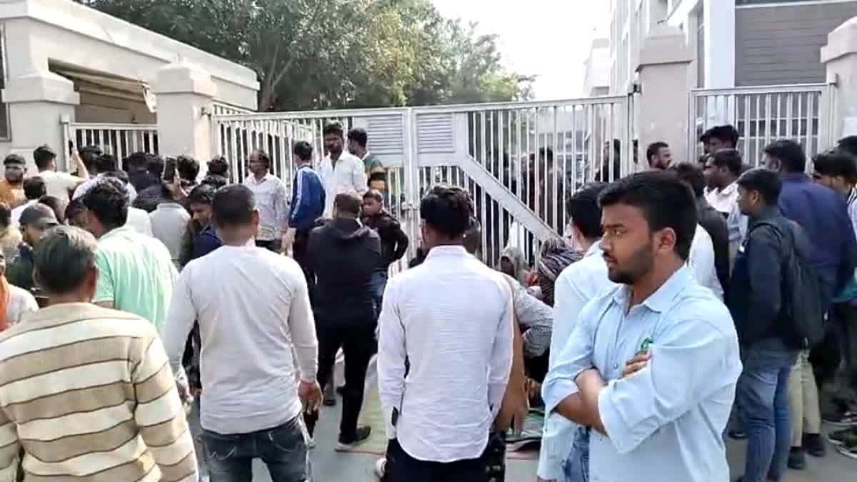 Indore School Female Employee Died