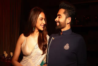 Watch: Rakul Preet Singh, Jackky Bhagnani Begin Pre-Wedding Festivities with Dhol Night