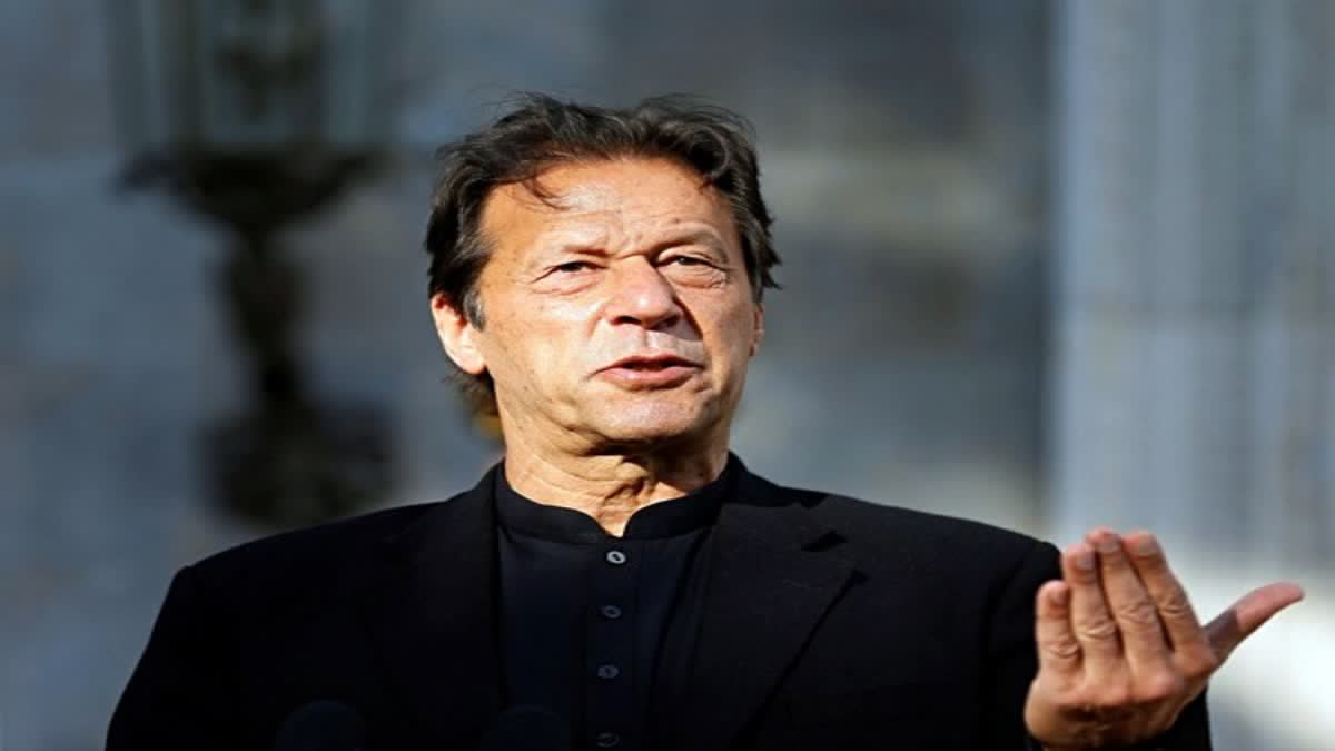 پاکستان تحریک انصاف کے سربراہ عمران خان